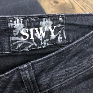 SIWY - Black skinny jeans - size 26